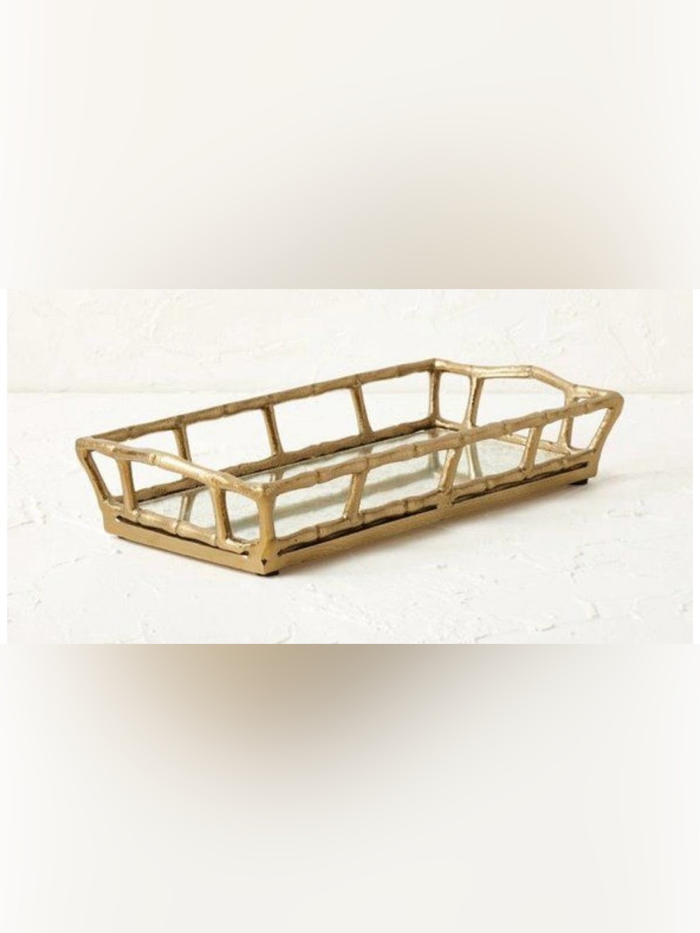 OPALHOUSE DESIGNED WITH JUNGALOW
Mirrored Vintage Glass Tray
